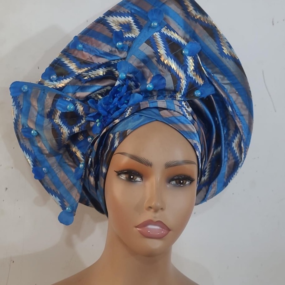 Blue and Gold Patterned Head-wrap


ALL REASONABLE OFFERS ACCEPTED

GEL10 0326